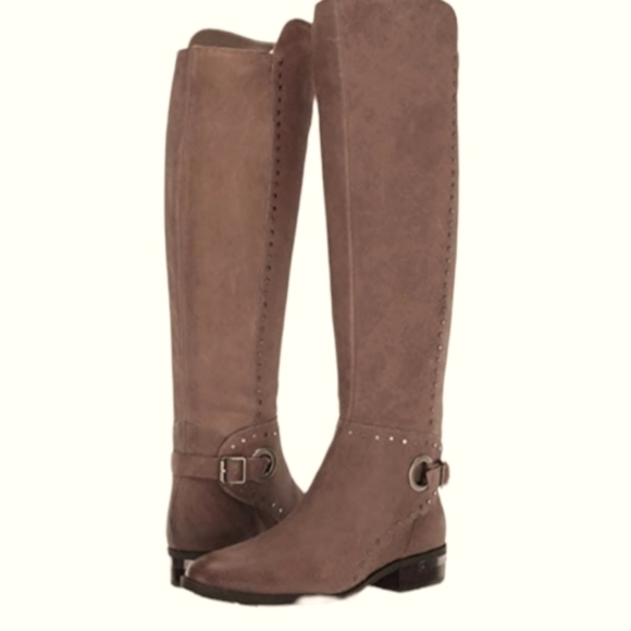 🎁HOST PICK🎁 VINCE CAMUTO  LEATHER KNEE HIGH BOOTS - Picture 6 of 6